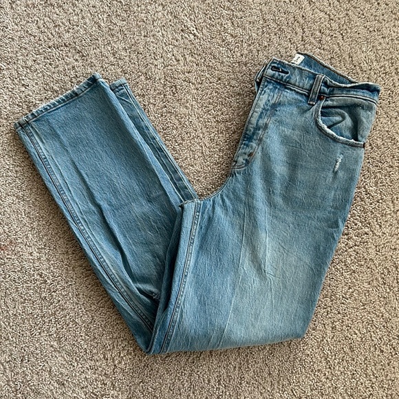 Abercrombie & Fitch Denim - Ambercrombie 90’s Straight Ultra High Rise